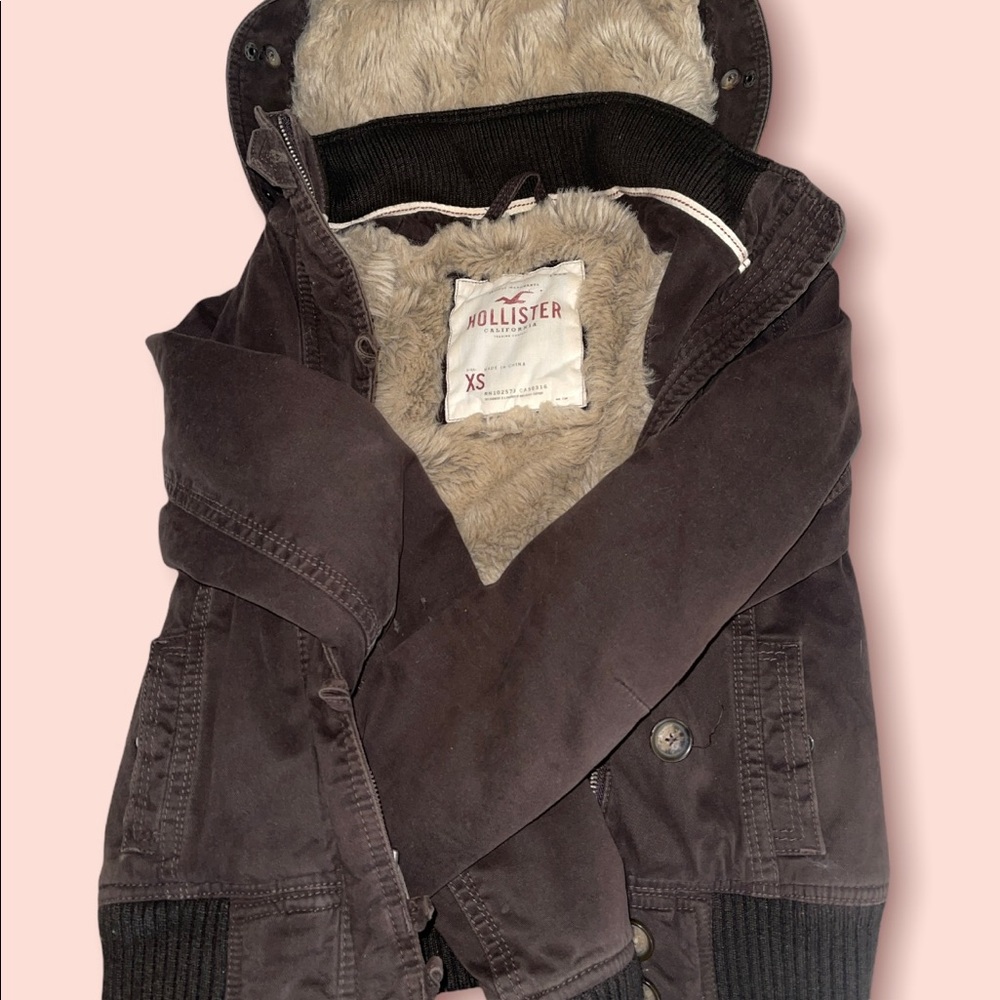 ❤️❤️‍🔥Hollister Faux Fur Jacket